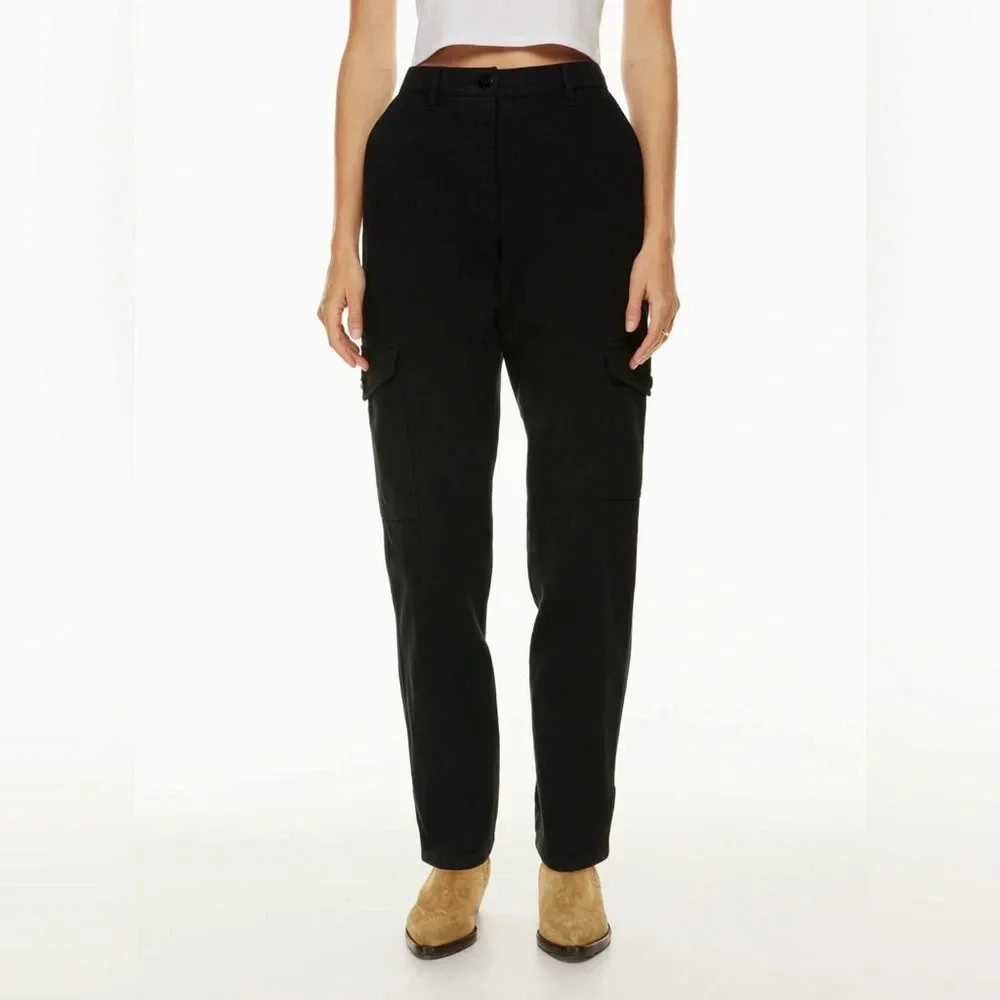 Aritzia Wilfred Free Modern Twill Cargo Pants in Black Size 2